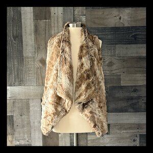 Altar'd State faux fur vest medium festival boho wanderlust earth girl bohemian